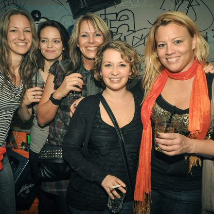 VIENNAs FIRST 90ies CLUB @ The Loft