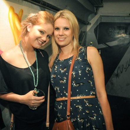 VIENNAs FIRST 90ies CLUB @ The Loft