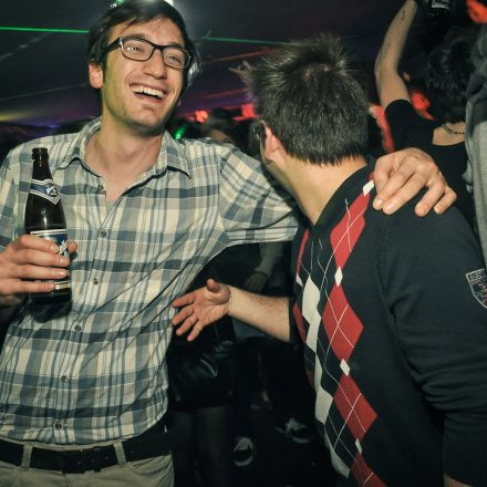 VIENNAs FIRST 90ies CLUB @ The Loft