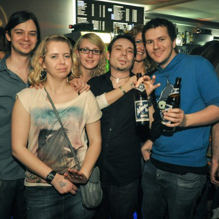 VIENNAs FIRST 90ies CLUB @ The Loft