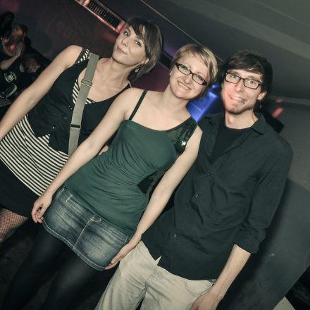 VIENNAs FIRST 90ies CLUB @ The Loft