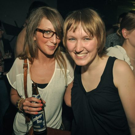 VIENNAs FIRST 90ies CLUB @ The Loft