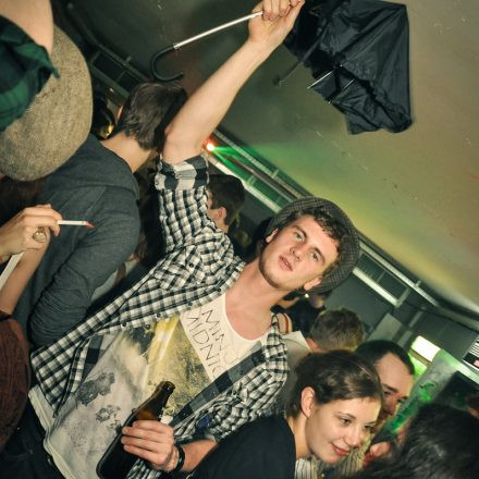 VIENNAs FIRST 90ies CLUB @ The Loft