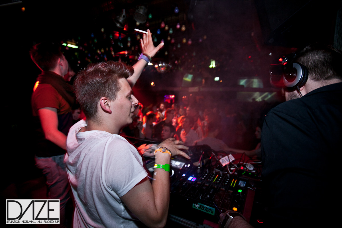 ZIAGA. & DAZE pres. PELUSSJE