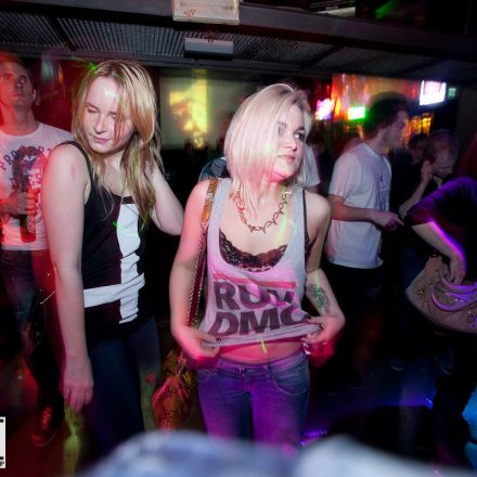 ZIAGA. & DAZE pres. PELUSSJE