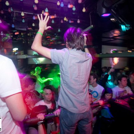 ZIAGA. & DAZE pres. PELUSSJE