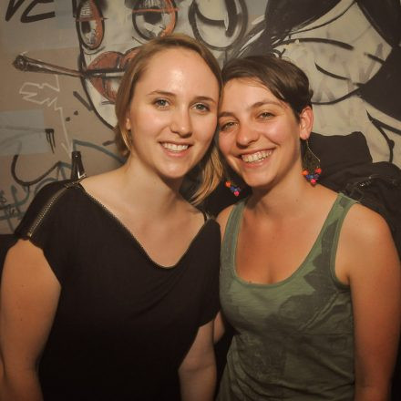 90'ies CLUB - Riot Grrrrrls vs. Raveboys @ The LOFT