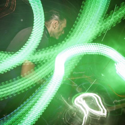 90'ies CLUB - Riot Grrrrrls vs. Raveboys @ The LOFT