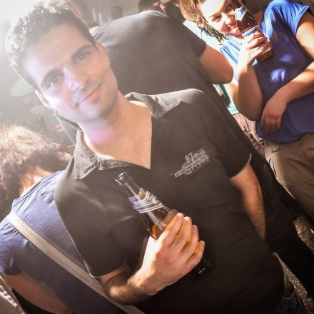 90'ies CLUB - Riot Grrrrrls vs. Raveboys @ The LOFT