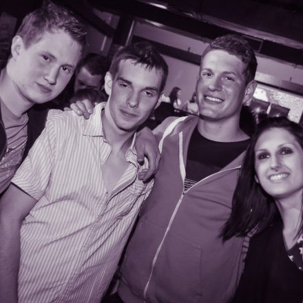 Spring Jam 2012 - Nacht 1 w/ Dumme Jungs