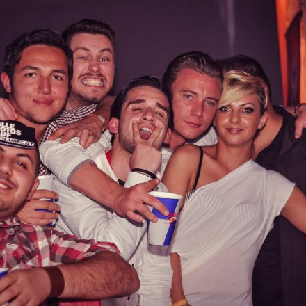 Spring Jam 2012 - Nacht 1 w/ Dumme Jungs