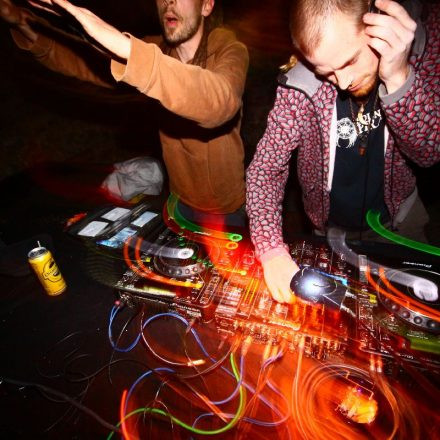 SOUNDLAB PIRATES presents *TREE OF LIFE preEVENT* - CAPTAIN HOOK, SIRION @ Burgarena Reinsberg