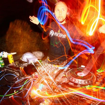 SOUNDLAB PIRATES presents *TREE OF LIFE preEVENT* - CAPTAIN HOOK, SIRION @ Burgarena Reinsberg