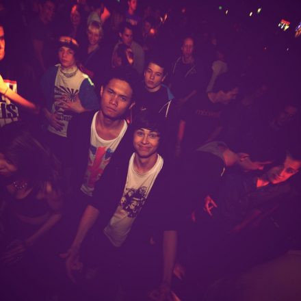 Wicked feat. Switch! mit Serial Killaz