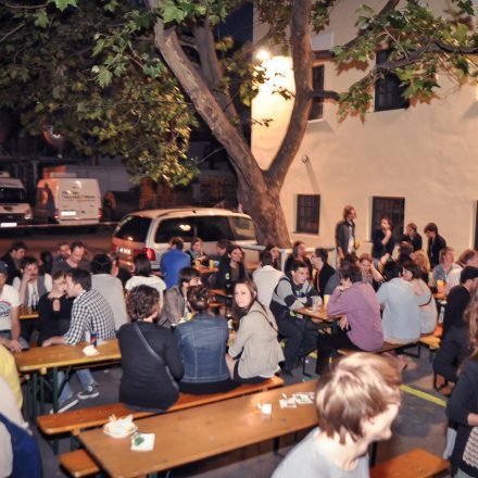 Freakwave Festival Kick-off - VOLUME 4 Ever @ Ottakringer Brauerei (supported by David Bitzan)