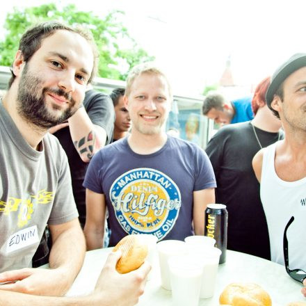 Wurstmob mit Schärfewettessen @ Rock'N'Wurst