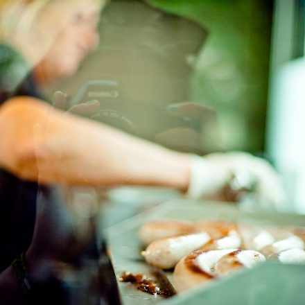 Wurstmob mit Schärfewettessen @ Rock'N'Wurst