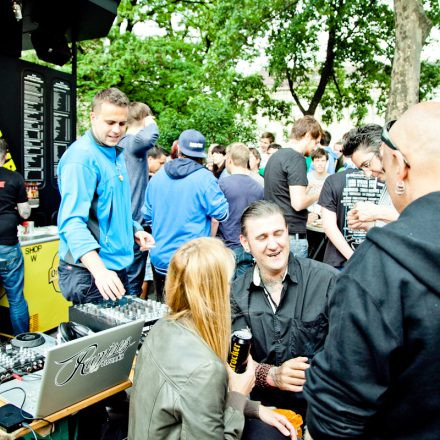 Wurstmob mit Schärfewettessen @ Rock'N'Wurst