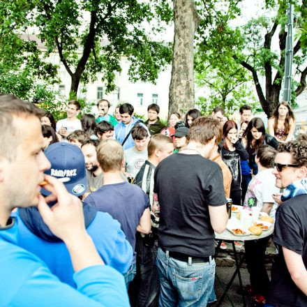 Wurstmob mit Schärfewettessen @ Rock'N'Wurst