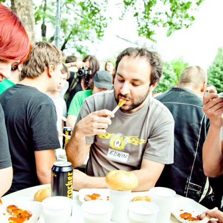 Wurstmob mit Schärfewettessen @ Rock'N'Wurst