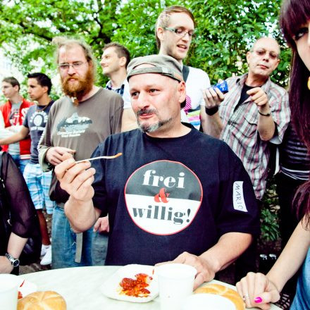 Wurstmob mit Schärfewettessen @ Rock'N'Wurst
