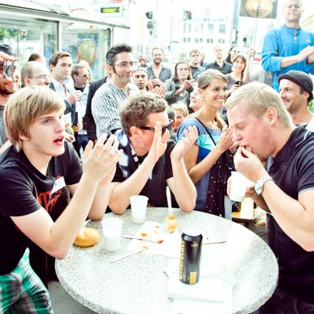 Wurstmob mit Schärfewettessen @ Rock'N'Wurst