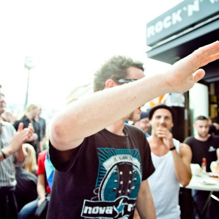 Wurstmob mit Schärfewettessen @ Rock'N'Wurst