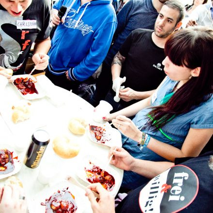 Wurstmob mit Schärfewettessen @ Rock'N'Wurst