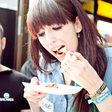 Wurstmob mit Schärfewettessen @ Rock'N'Wurst