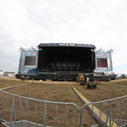 Novarock - Day 0 - Back to the Dreck!