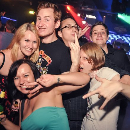 Addicted to Rock - Semesterclosing mit Poledance Vienna @ U4