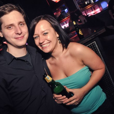 Addicted to Rock - Semesterclosing mit Poledance Vienna @ U4