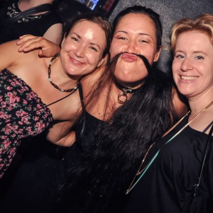 Addicted to Rock - Semesterclosing mit Poledance Vienna @ U4