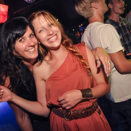 Addicted to Rock - Semesterclosing mit Poledance Vienna @ U4