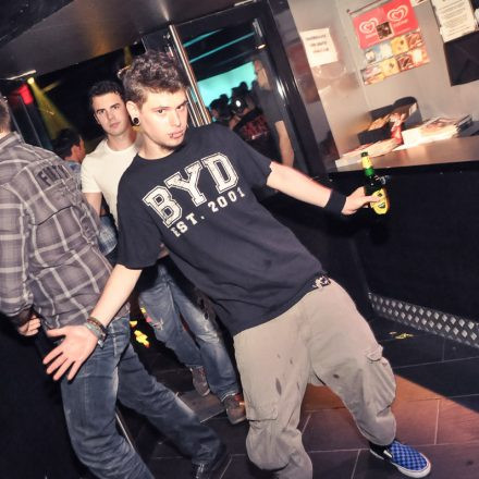Addicted to Rock - Semesterclosing mit Poledance Vienna @ U4
