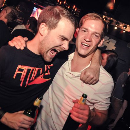 Addicted to Rock - Semesterclosing mit Poledance Vienna @ U4