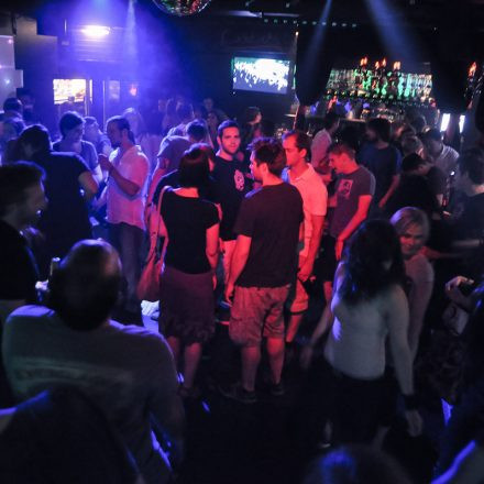 Addicted to Rock - Semesterclosing mit Poledance Vienna @ U4