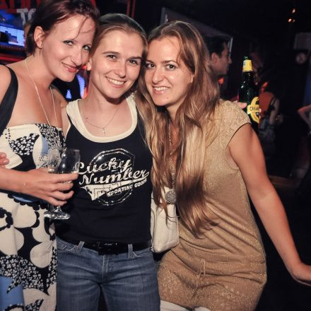 Addicted to Rock - Semesterclosing mit Poledance Vienna @ U4