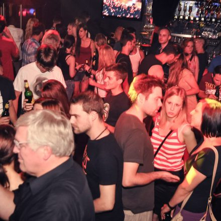 Addicted to Rock - Semesterclosing mit Poledance Vienna @ U4