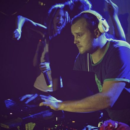 Wicked Summerfling hosted by -City of Bass- @ Flex