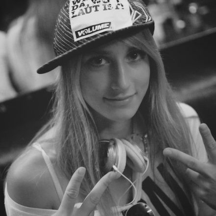 Wicked Summerfling hosted by -City of Bass- @ Flex