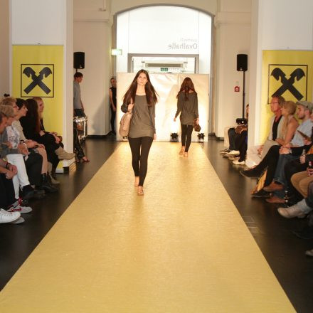 Fashion Show @ Yellow Box
