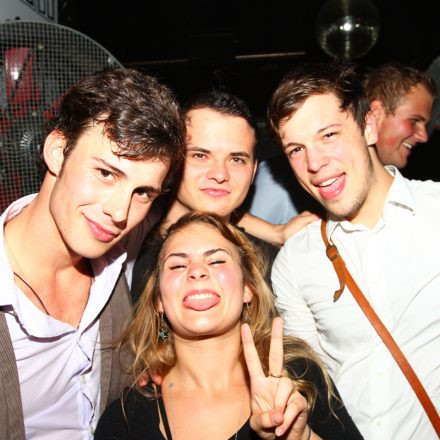 Tuesday 4 Club @ U4
