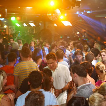 Tuesday 4 Club @ U4