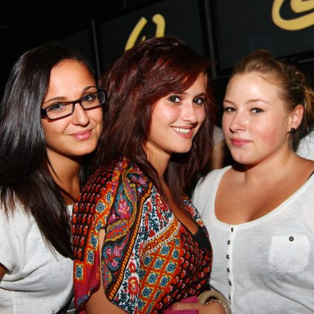 Tuesday 4 Club @ U4