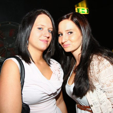 Tuesday 4 Club @ U4