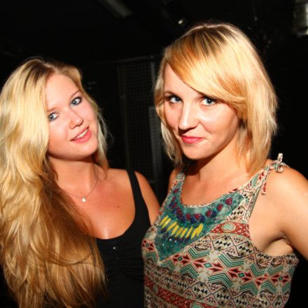 Tuesday 4 Club @ U4