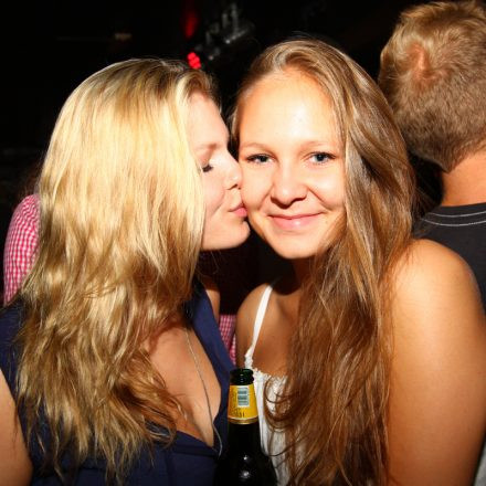 Tuesday 4 Club @ U4