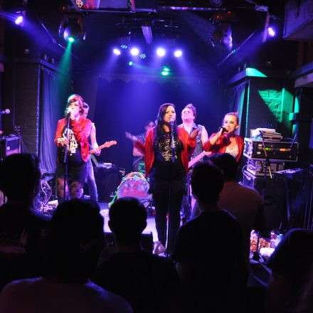 Club VOLUME #7 - Frequency Festivalstarter mit The T.c.h.i.k. @ B72
