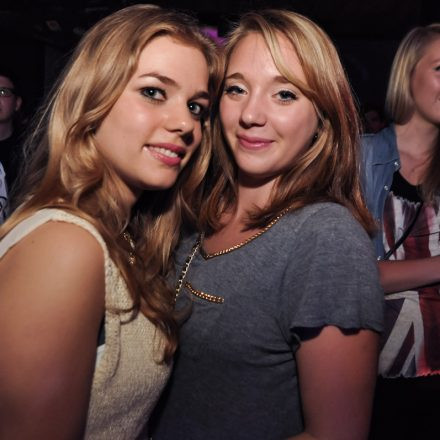Club VOLUME #7 - Frequency Festivalstarter mit The T.c.h.i.k. @ B72